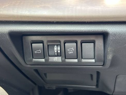 Used 2024 Subaru Outback Touring XT w/ Popular Package #2 AWD/4WD image 30