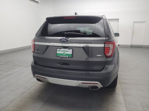 Used 2017 Ford Explorer Platinum AWD/4WD image 7