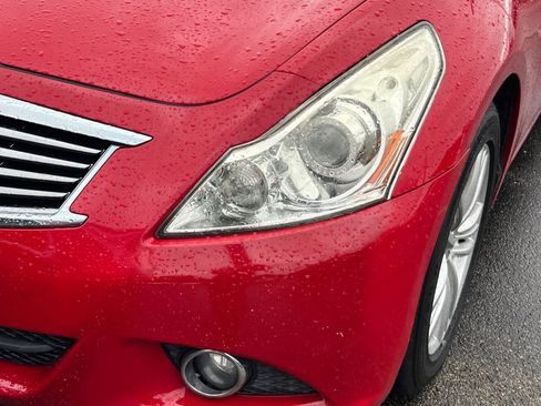 Used 2012 INFINITI G37 Journey w/ Premium Pkg image 11