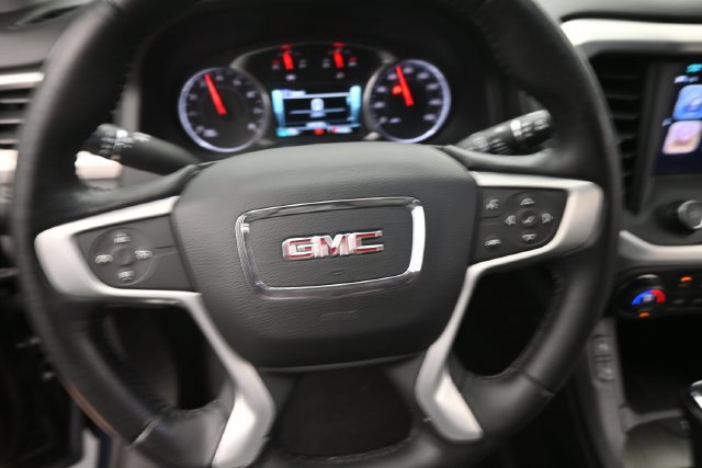 Used 2017 GMC Acadia SLT FWD image 27