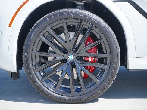 New 2026 BMW X6 xDrive40i w/ Premium Package image 5