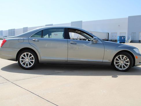 Used 2012 Mercedes-Benz S 350 BlueTEC 4MATIC image 18