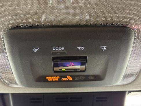 New 2026 Toyota Prius SE image 23