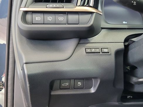 New 2026 Toyota Crown Signia w/ Advanced Technology Package image 19