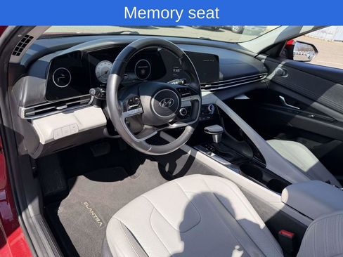Used 2023 Hyundai Elantra Limited FWD image 18