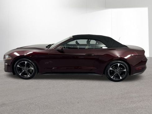 Used 2018 Ford Mustang Convertible image 28