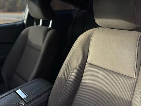 Used 2011 Ford Mustang GT Premium RWD image 13