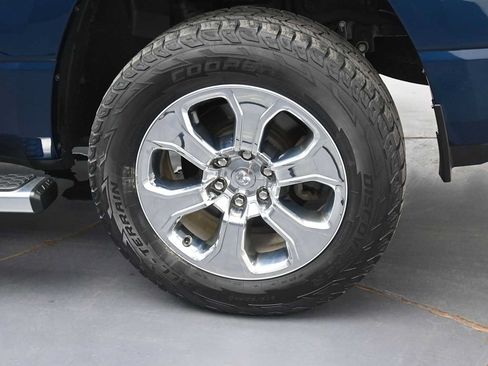 Used 2023 RAM 1500 Big Horn AWD/4WD image 5