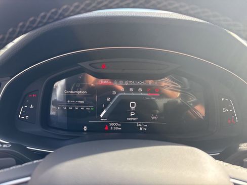 Certified 2025 Audi Q7 2.0T Premium w/ Convenience Plus Package image 22