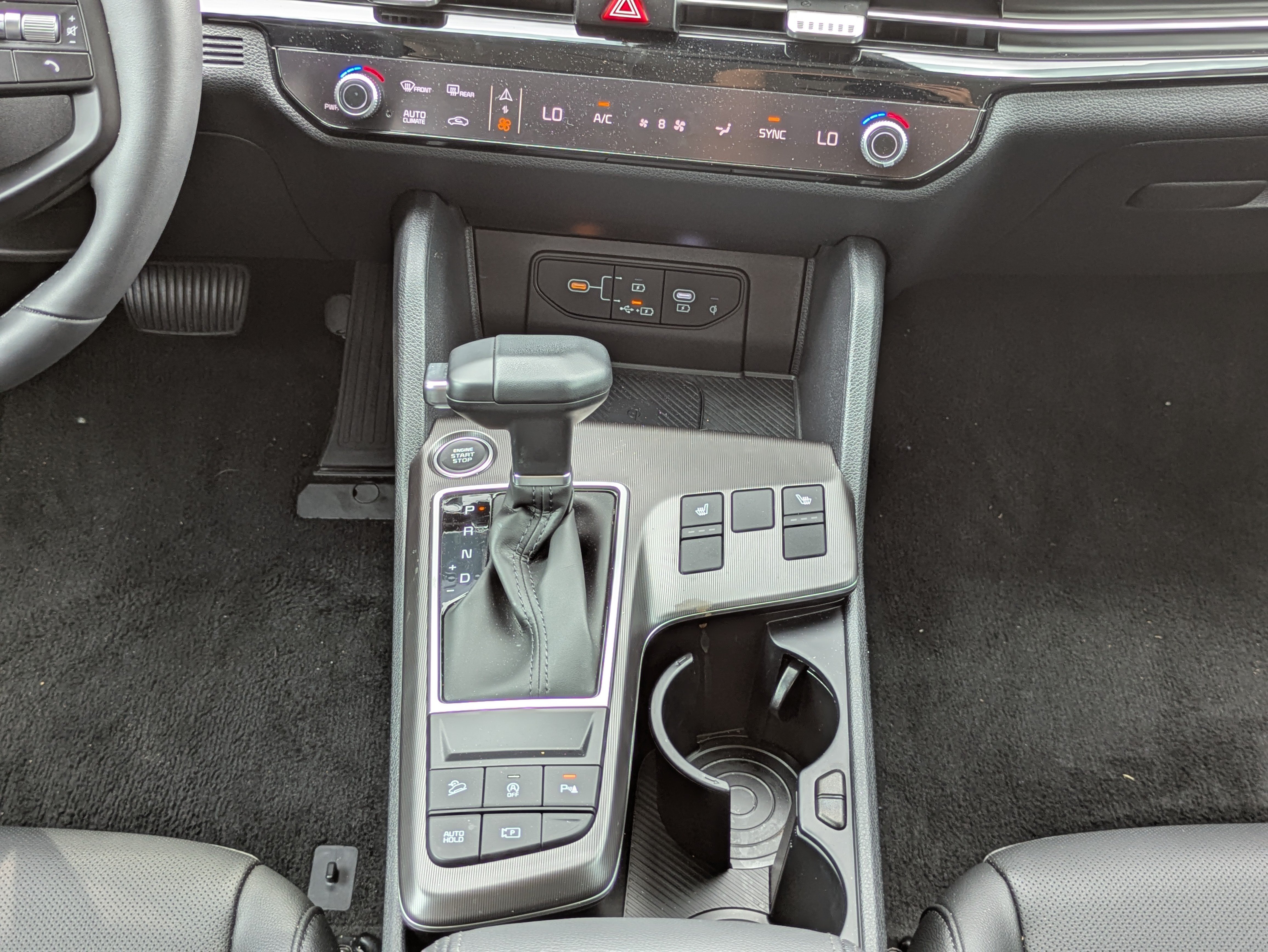 New 2026 Kia Sportage SX FWD image 19