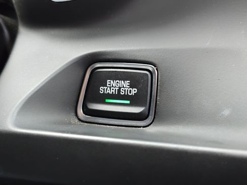 Used 2017 Chevrolet Camaro SS image 27