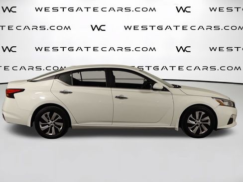Used 2019 Nissan Altima 2.5 S FWD image 7