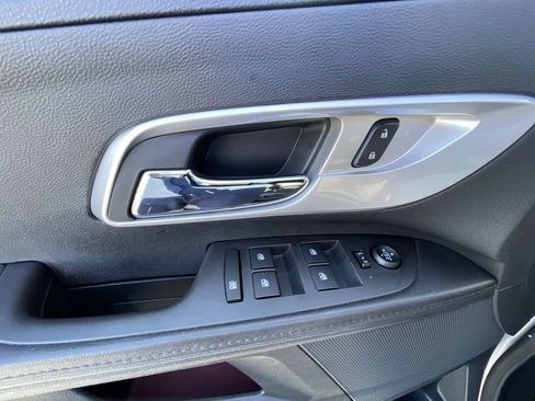 Used 2016 Chevrolet Equinox LT w/ Convenience Package FWD image 22