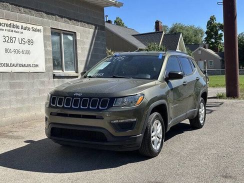 Used 2018 Jeep Compass Sport image 2