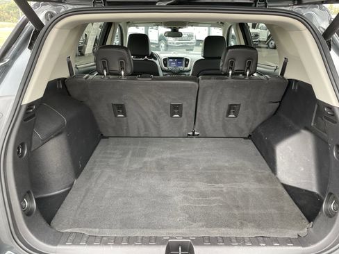 Used 2018 GMC Terrain Denali w/ Advanced Safety Package image 6