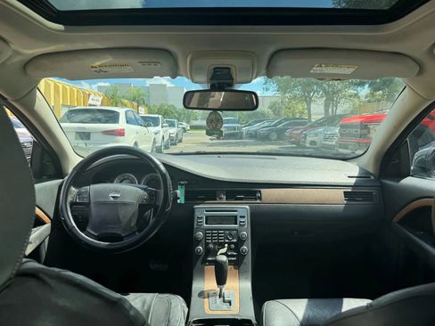 Used 2009 Volvo S80 3.2 image 11