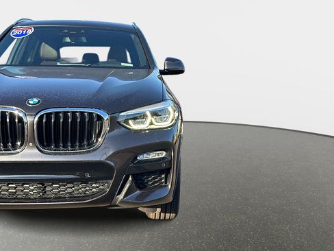 Used 2019 BMW X3 xDrive30i w/ M Sport Package 2 image 9
