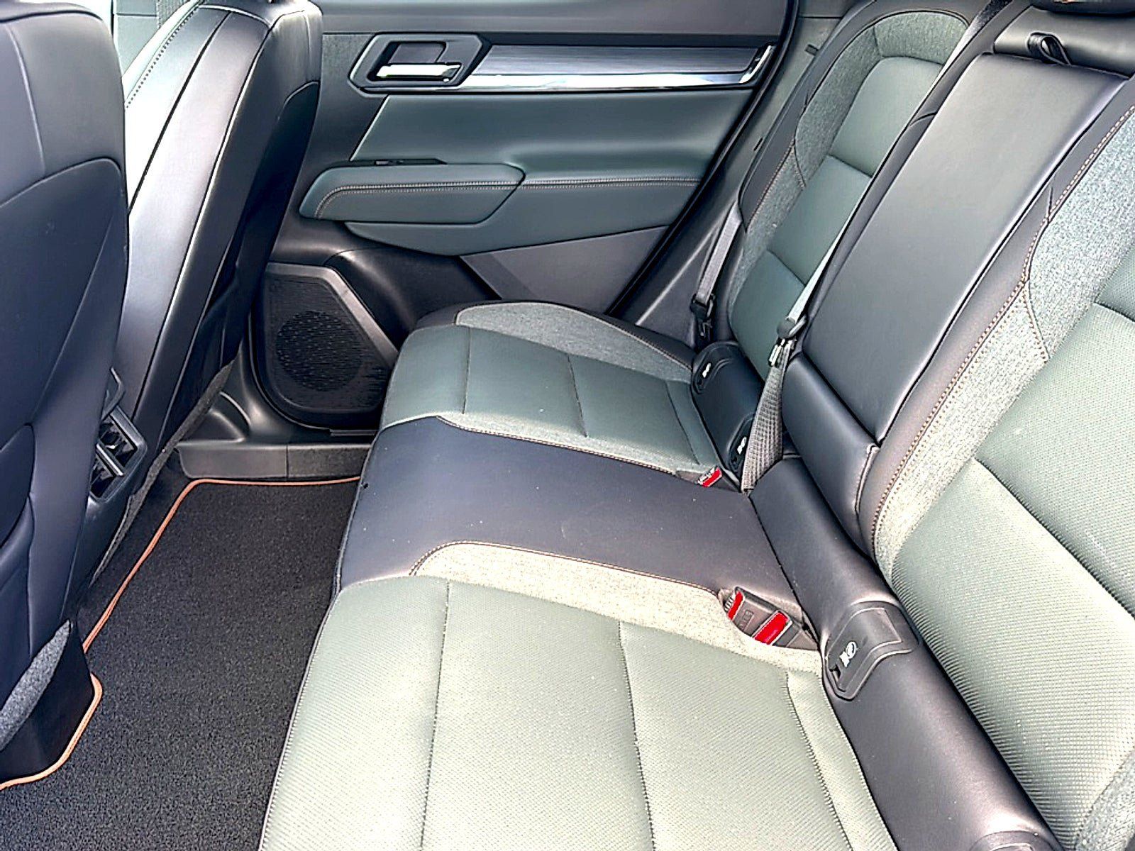 New 2026 GMC Terrain AT4 w/ Convenience Package III AWD/4WD image 16
