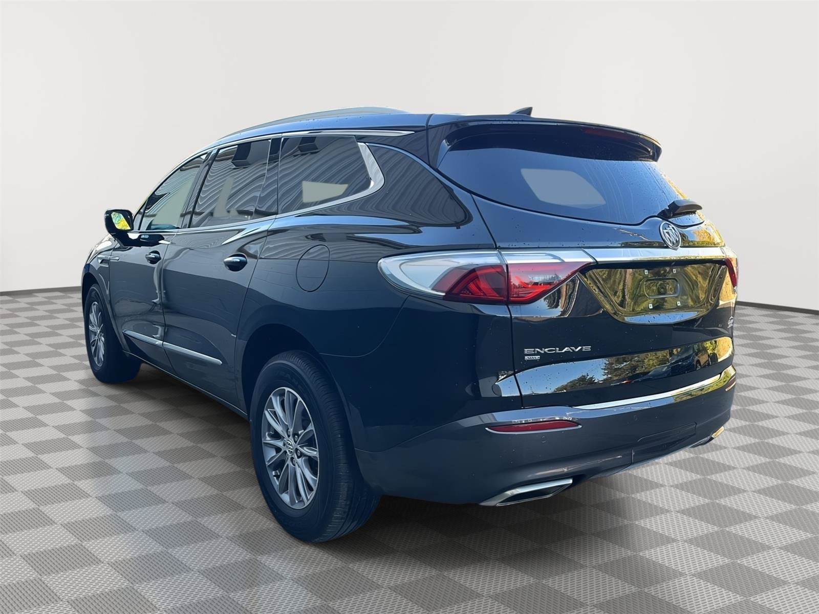Used 2024 Buick Enclave Essence w/ Trailering Package, 5000 lbs. AWD/4WD image 30