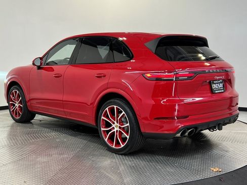 Used 2022 Porsche Cayenne S image 5