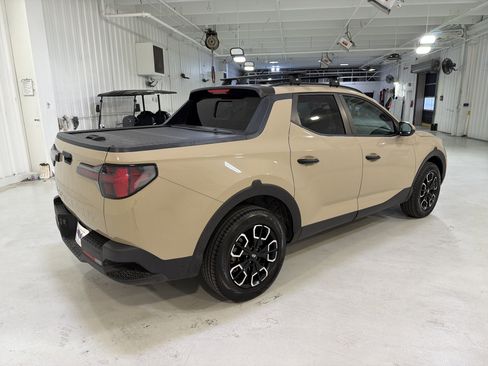 Used 2023 Hyundai Santa Cruz SEL w/ Activity Package image 5