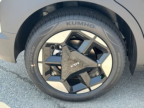 New 2027 Kia Seltos EX w/ EX Panoramic Sunroof Package FWD image 17
