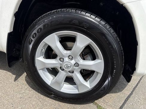 Used 2012 Toyota RAV4 Limited w/ Premium Plus Value Pkg AWD/4WD image 13