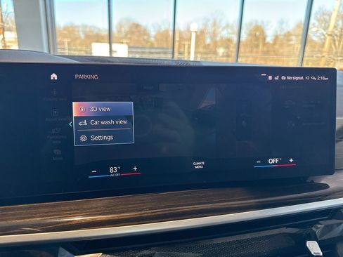 Used 2023 BMW X7 xDrive40i w/ Executive Package image 40