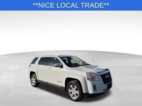 Used 2014 GMC Terrain SLE image 1
