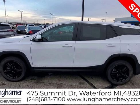 Certified 2023 GMC Terrain SLE image 5