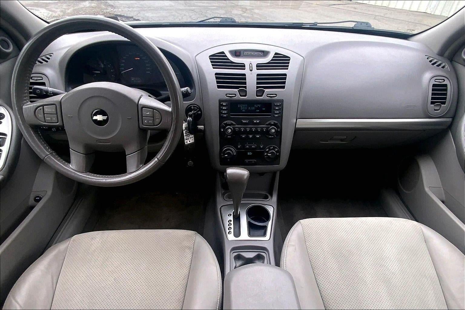 Used 2005 Chevrolet Malibu LT w/ Preferred Equipment Group FWD image 16