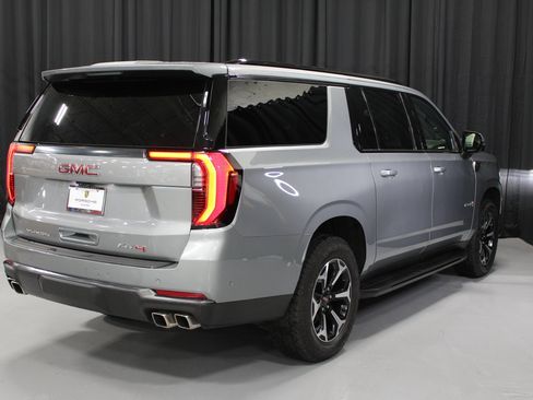 Used 2025 GMC Yukon XL AT4 w/ Premium Trailering Package image 7