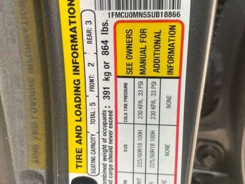 Used 2025 Ford Escape ST-Line FWD image 25