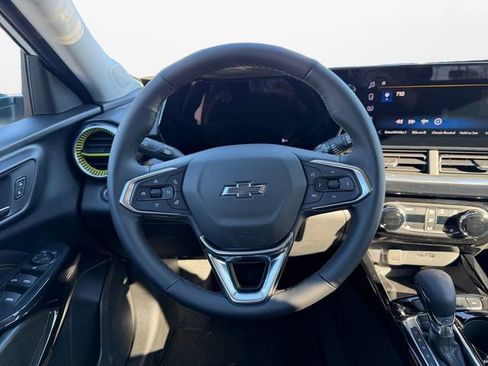 New 2026 Chevrolet Trax ACTIV w/ Sunroof Package image 12