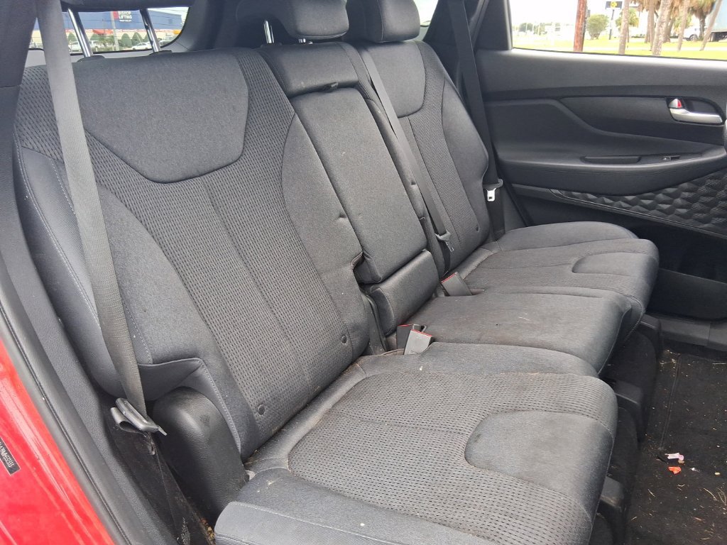 Used 2021 Hyundai Santa Fe SEL FWD image 18