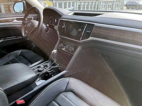 Used 2018 Volkswagen Atlas SEL Premium AWD/4WD image 5