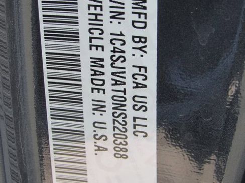 Used 2022 Jeep Wagoneer Series I image 16