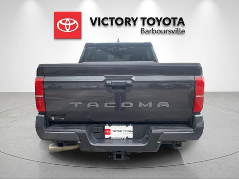 Used 2026 Toyota Tacoma TRD Off-Road AWD/4WD image 4