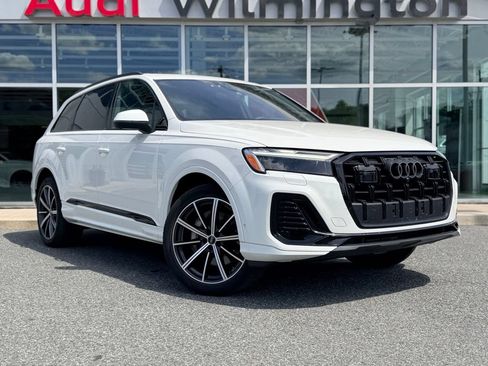 Used 2025 Audi Q7 2.0T Premium Plus w/ Premium Plus Package AWD/4WD image 8