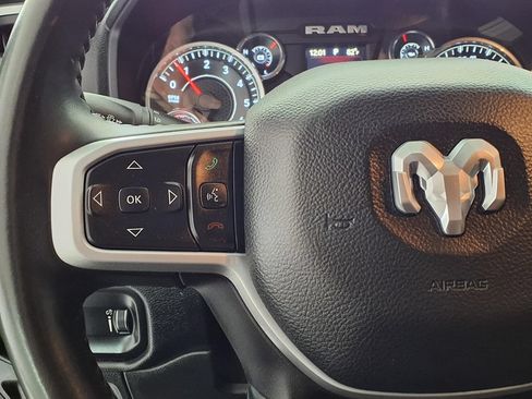 Used 2022 RAM 1500 Big Horn RWD image 5
