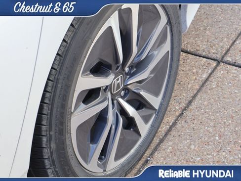 Used 2019 Honda Accord Touring image 40