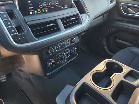 Used 2021 Chevrolet Tahoe LS image 24