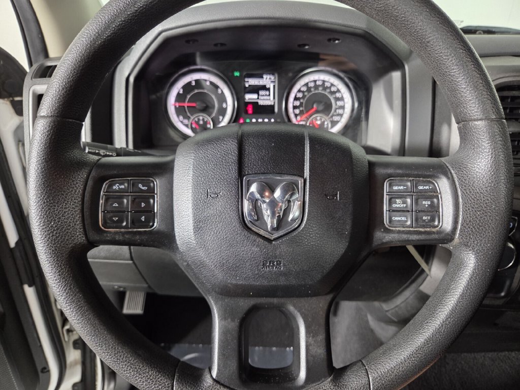 Used 2019 RAM 1500 Tradesman w/ Chrome Plus Package RWD image 16