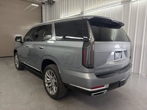 Certified 2025 Cadillac Escalade Premium Luxury Platinum w/ LPO, Radiant Package RWD image 7