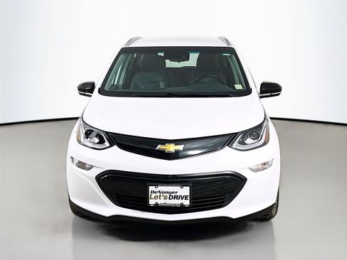Used 2019 Chevrolet Bolt Premier w/ Infotainment Package FWD image 4