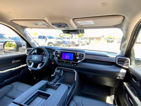 Used 2024 Toyota Tundra SR5 w/ TRD Off-Road Premium Package AWD/4WD image 33