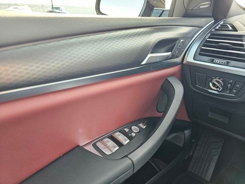 New 2025 BMW X4 xDrive30i w/ Premium Package image 29