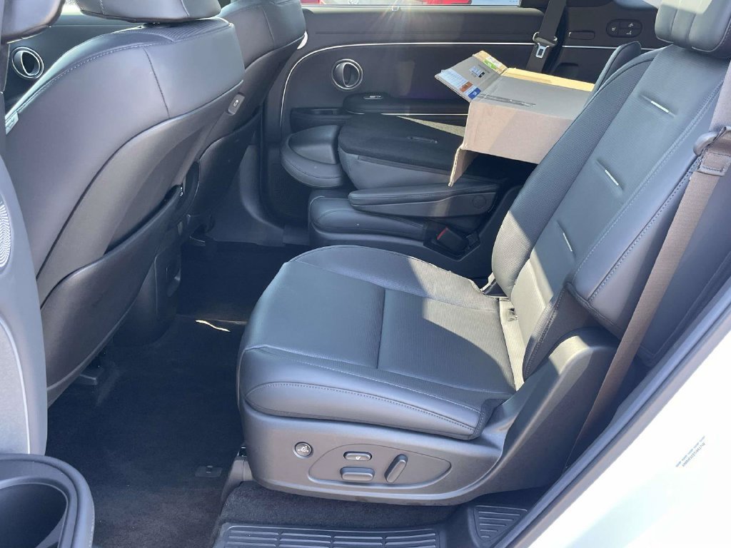 Certified 2026 Hyundai Palisade Calligraphy AWD/4WD image 21
