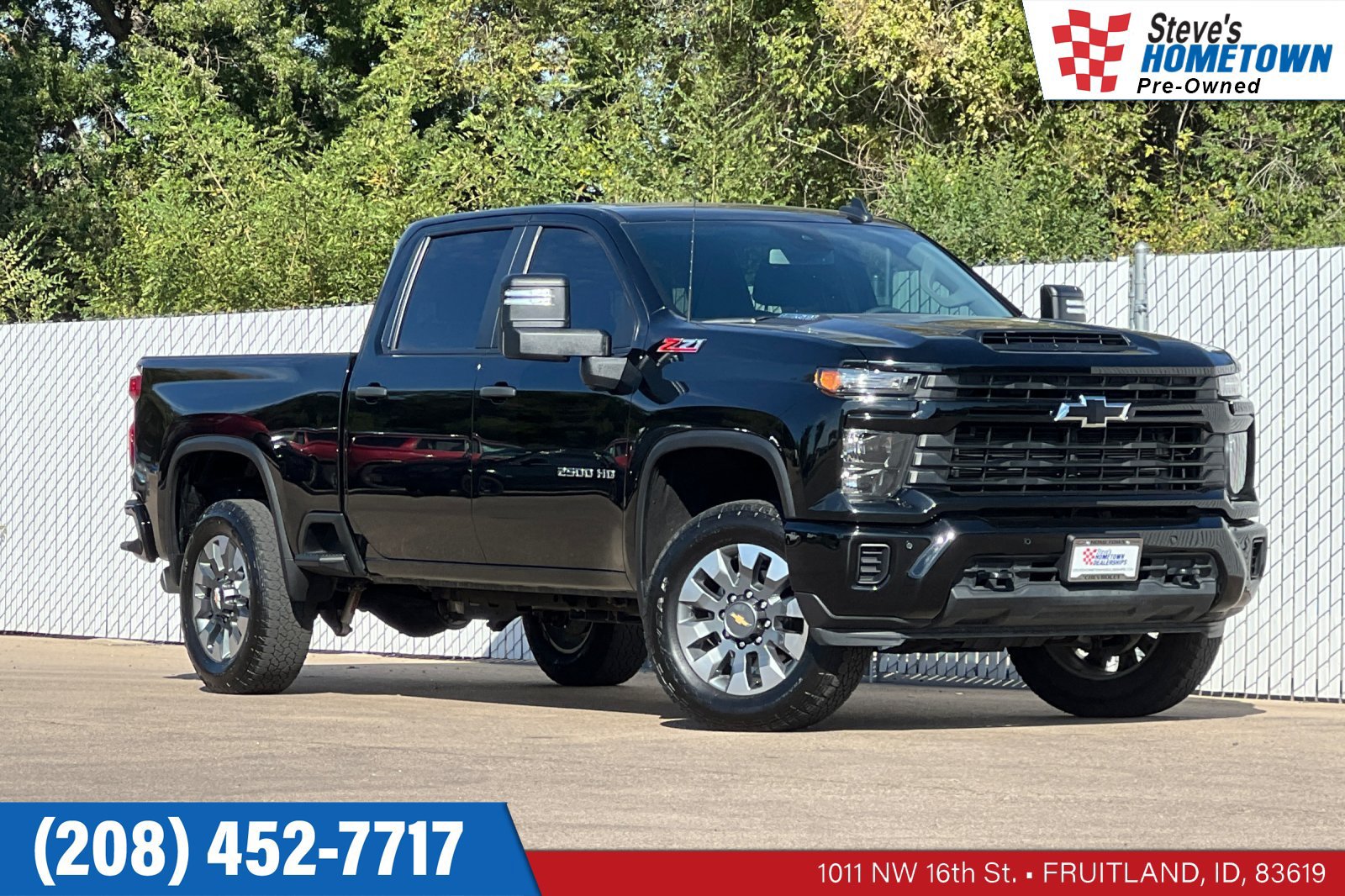 Used 2025 Chevrolet Silverado 2500 Custom w/ Custom Value Package AWD/4WD image 1