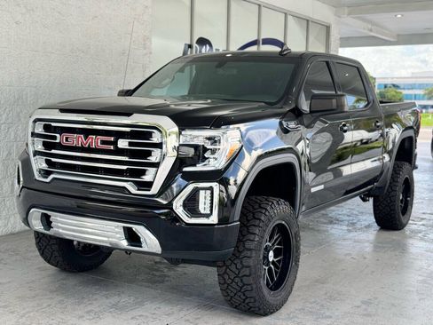 Used 2020 GMC Sierra 1500 Elevation w/ Elevation Value Package RWD image 1